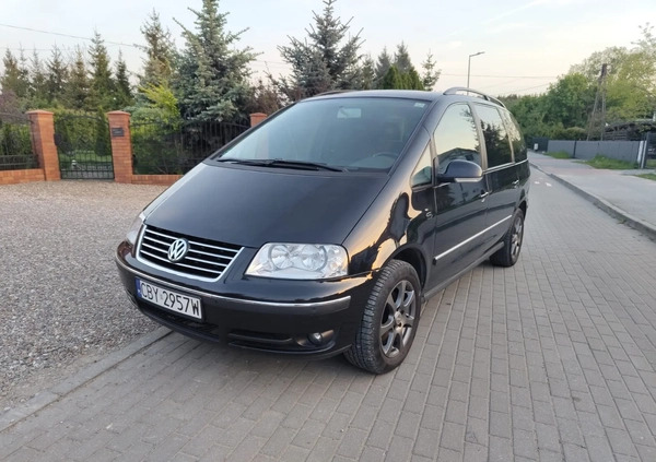 Volkswagen Sharan cena 24900 przebieg: 230000, rok produkcji 2009 z Bydgoszcz małe 529